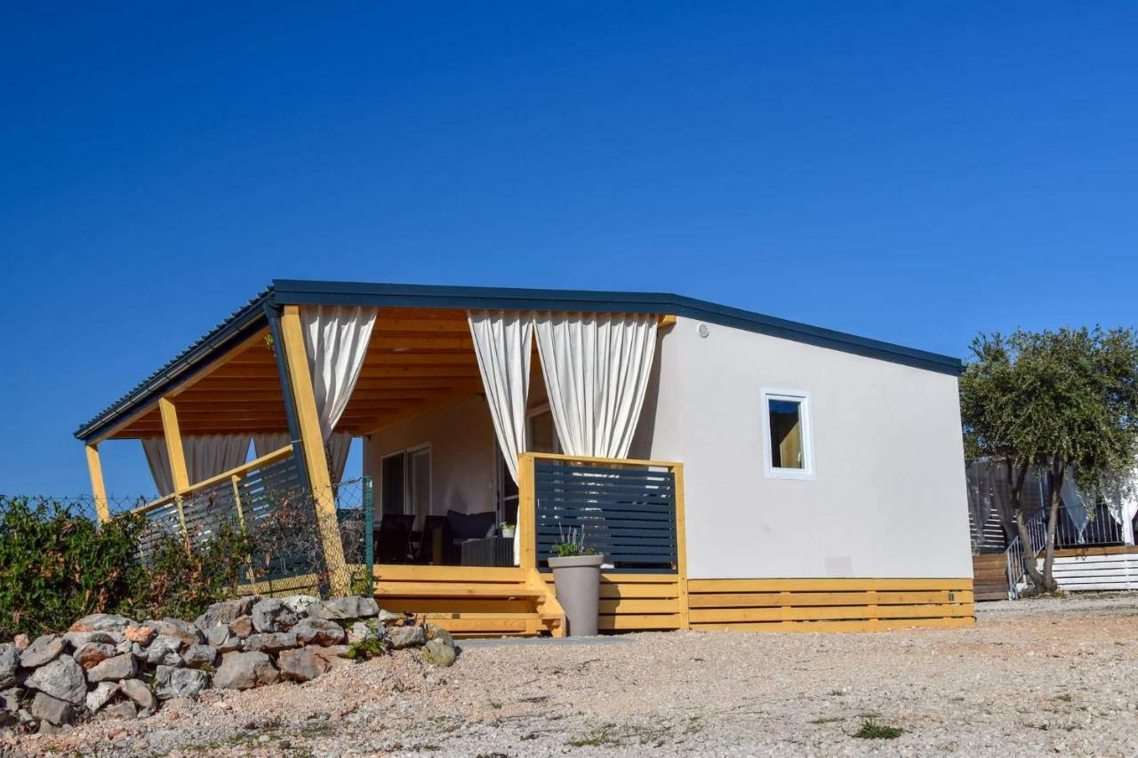 Mobile Home Laura Tisno Exterior photo